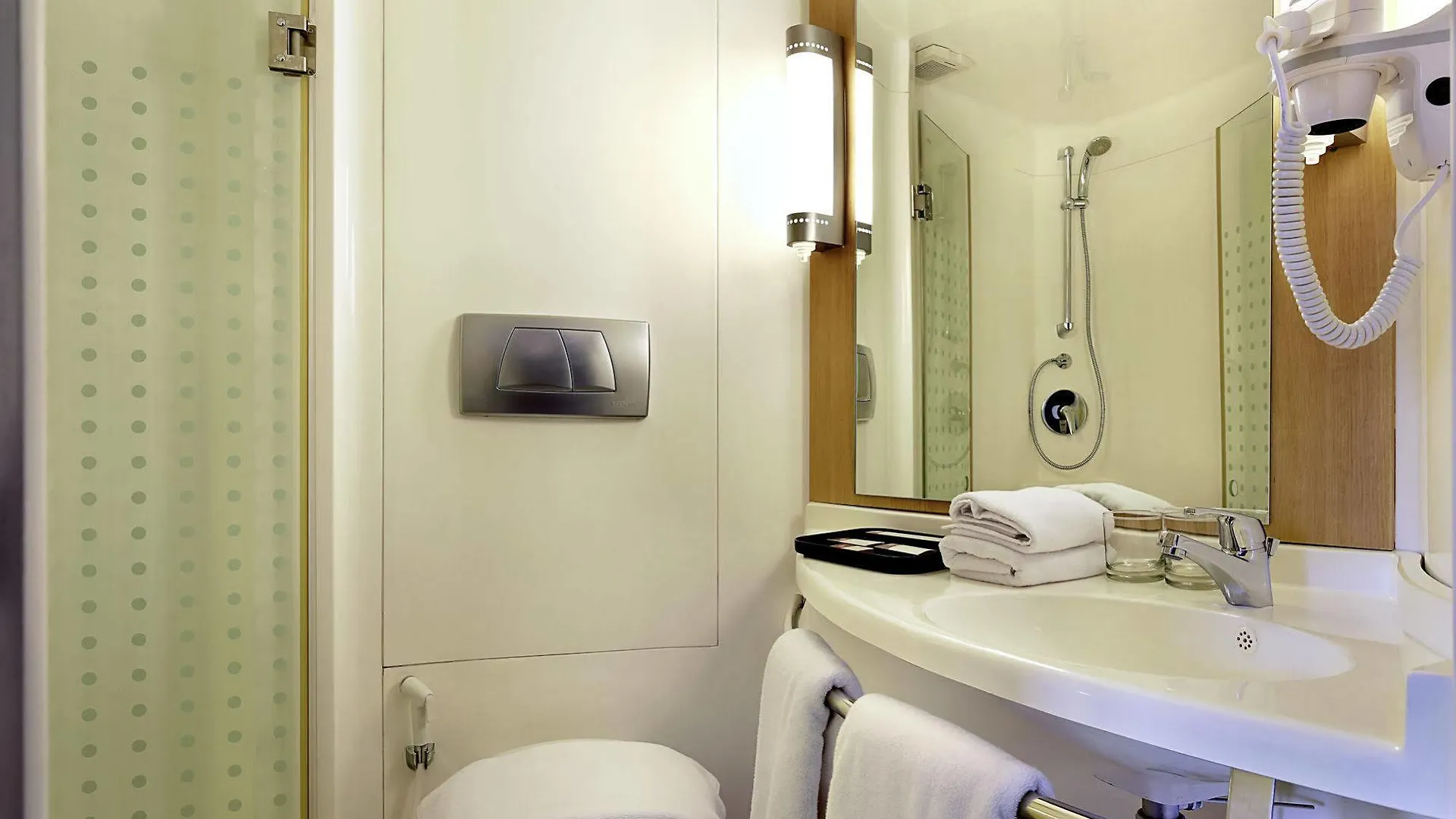 Ibis Golfe De Saint-Tropez Hotel Cogolin 3*,