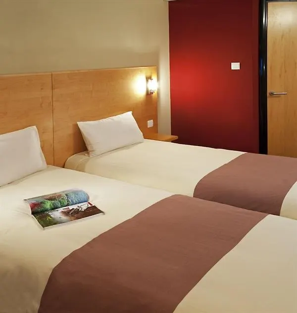 Ibis Golfe De Saint-Tropez Hotel Cogolin